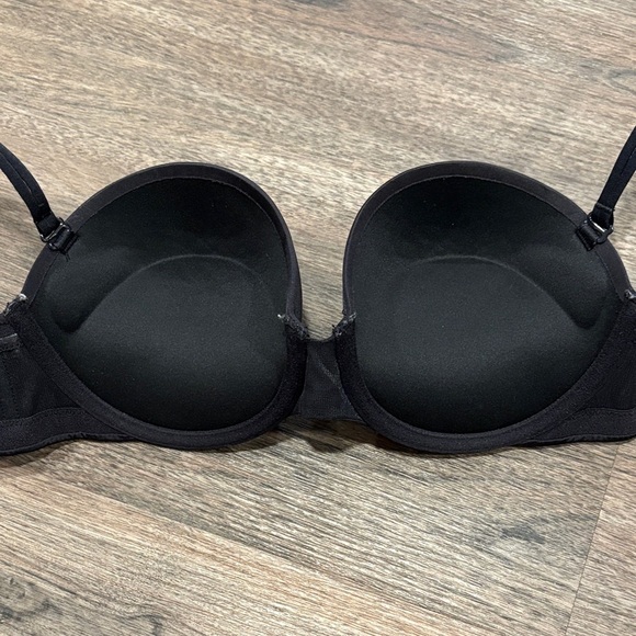 LaSenza Black Push Up Multi-way Strapless Bra - Picture 2 of 4